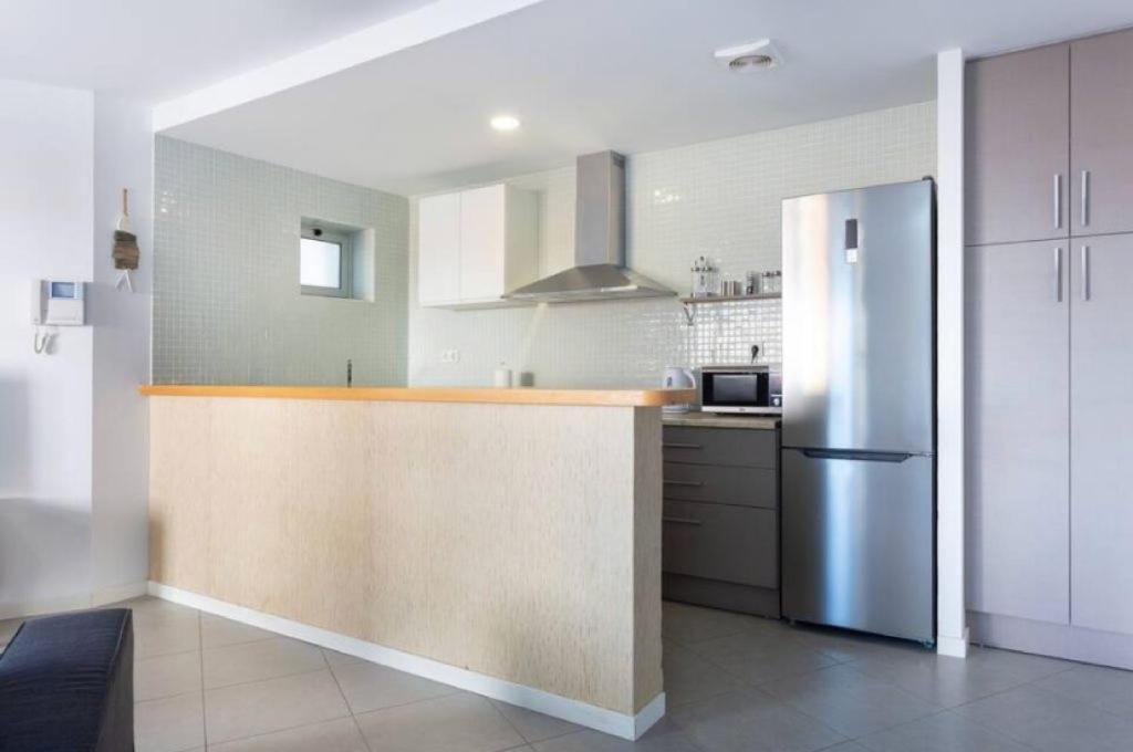Ferienwohnung Modern Seafront Flat With A Private Garage El Médano Exterior foto