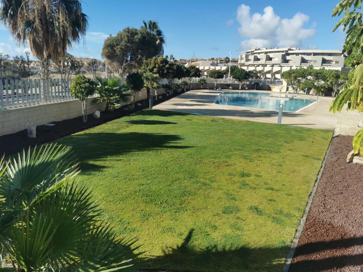 Ferienwohnung Modern Seafront Flat With A Private Garage El Médano Exterior foto
